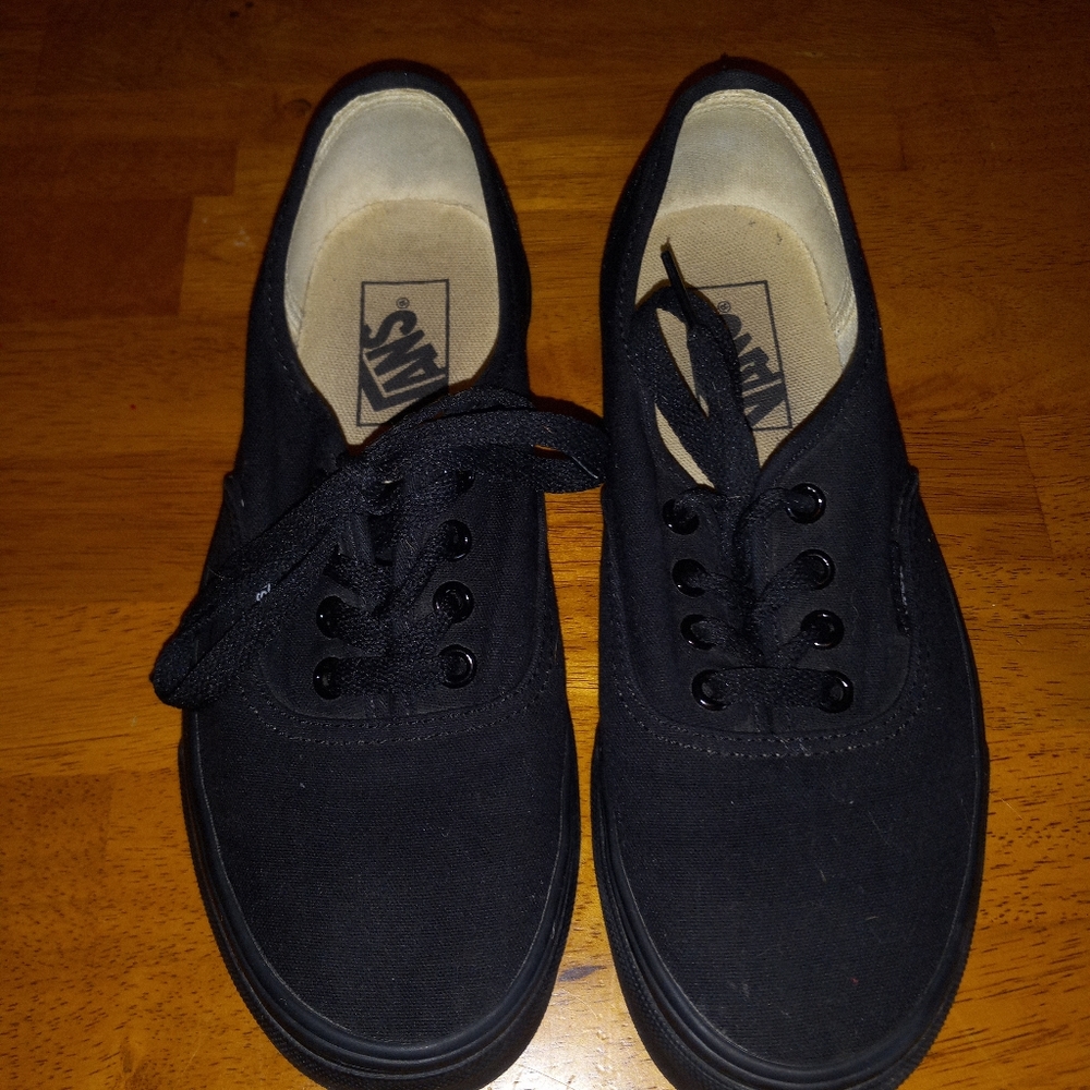 Used all black Vans